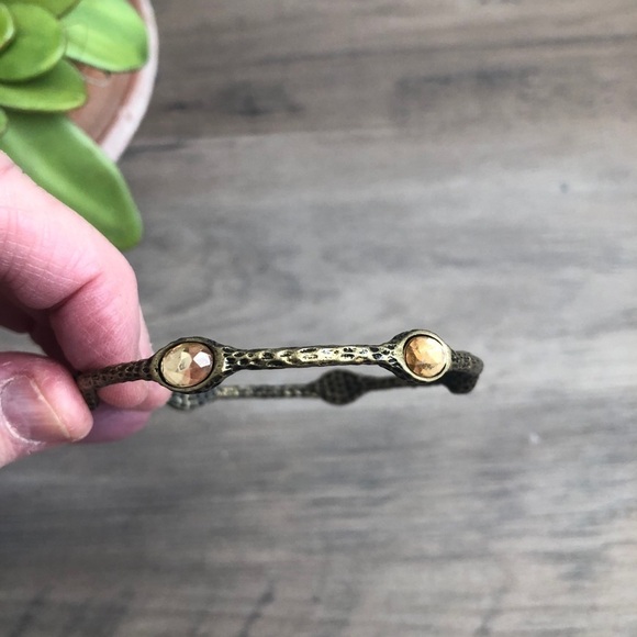 Lot Variety of Bangle Bracelets-Gold and Silver - Picture 9 of 10